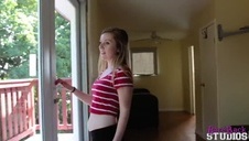 pomalutku dobrał się do jej mateczek