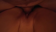 wchodzi w jej ogolonąicpkę