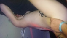 młoda lubi owłosione pałki