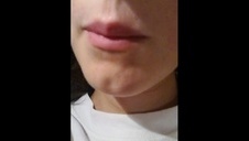 pielęgniarka w szpilkach dogadza sobie ulubionym dildo