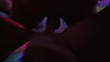 biała sperma w jej słodkiej buzi