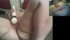 blondi wita męża po pracy