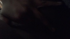 dostaje ostre klapsy