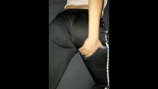 brunetka z niewyżytymi paniami