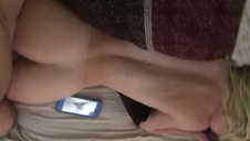 dwie masturbujące się lesbijki