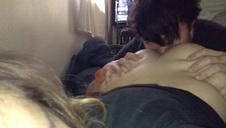 dojrzała mamuśka ma ochotę na młode mięso