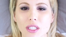 seksowne zabawy w łóżku