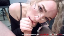 mamusia i jej zabawki