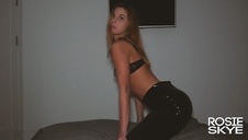 sterczące skarby fajnie dymanej brunetki