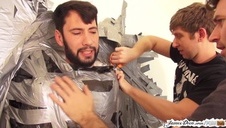 całuje się z namiętną rosjanką