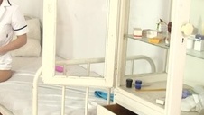 amatorka fajnie liże długiego fiuta