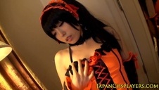 blondyna ostro podejmuje czarną kiełbę