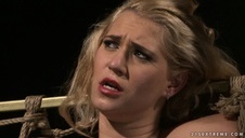 wielka dupa dymana na pieska