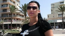 wjechał w cipkę napalonej suczy