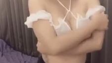 mały biust ale seksowna pupka