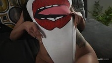 wszystkie panie karnie wypinają się na anal