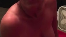 ponętna biuściasta blondyna