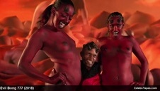 ruchanie od tyłu laski na czworaka