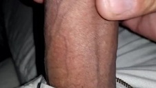 blondyn zagląda do jej muszelki