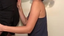 czarnowłosa mamuśka lubi być lizana po cipie