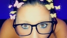 szczupła przed kamerką