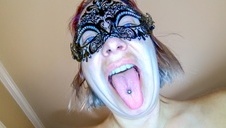 fajnie porusza się na czekoladową pałkę