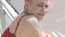 mega kocica z wielką pałką w analnej dziurce