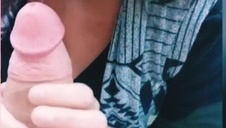 fajna suczka robi striptease