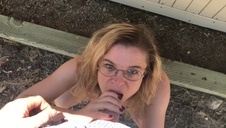 wpycha penisa powoli a ona fajne sapie