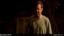 lekarz bada cycuszki blondynki