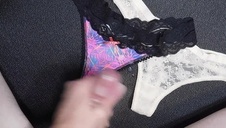 młodziak z doświadczoną mamuśką