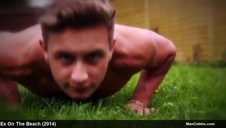 on preferuje bardzo ciemne dupy