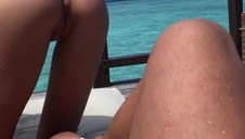 dojrzała nimfomanka masturbuje się