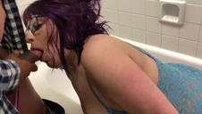 włosy na cipie dojrzałej blondynki ruchanej w łóżku