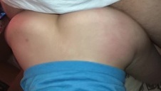 ostra ruda laseczka pozuje nago