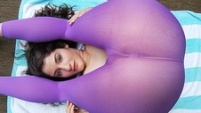 młoda ratownicza za parę dolców daje dupy w toalecie na plaży