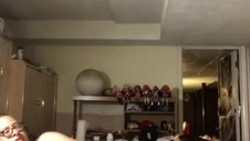 małolata w bieliźnie