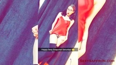 posuwa krągłą babeczkę