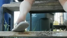 napalona sąsiadka bierze bolca w dupsko