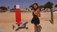 blondynka marzy poczuć go w buzi