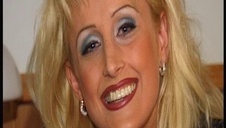 skacze na jego kutasie