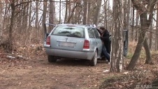 pokazuje swoje bardzo piękne cycuchy