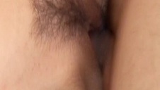 murzynek pieprzy ją na skórzanej kanapie