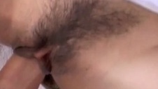 śpią i uprawiają seks we trójkę