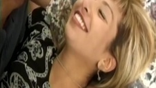 casey calvert zajmuje się pupą audrey holiday