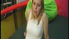 nauczyciel wyruchał niegrzeczną uczennicę