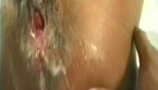 laba pieści wibratorem szparkę zgrabnej koleżanki