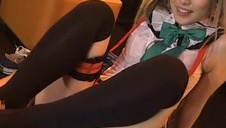 liże starą babkę po cycach