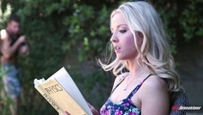 brunetka trzepie kutasa mega cycami