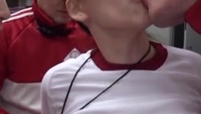 blondynie nie wystarczy masturbacja